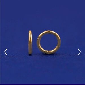 Solid 14k gold mini huggie hoop (single)